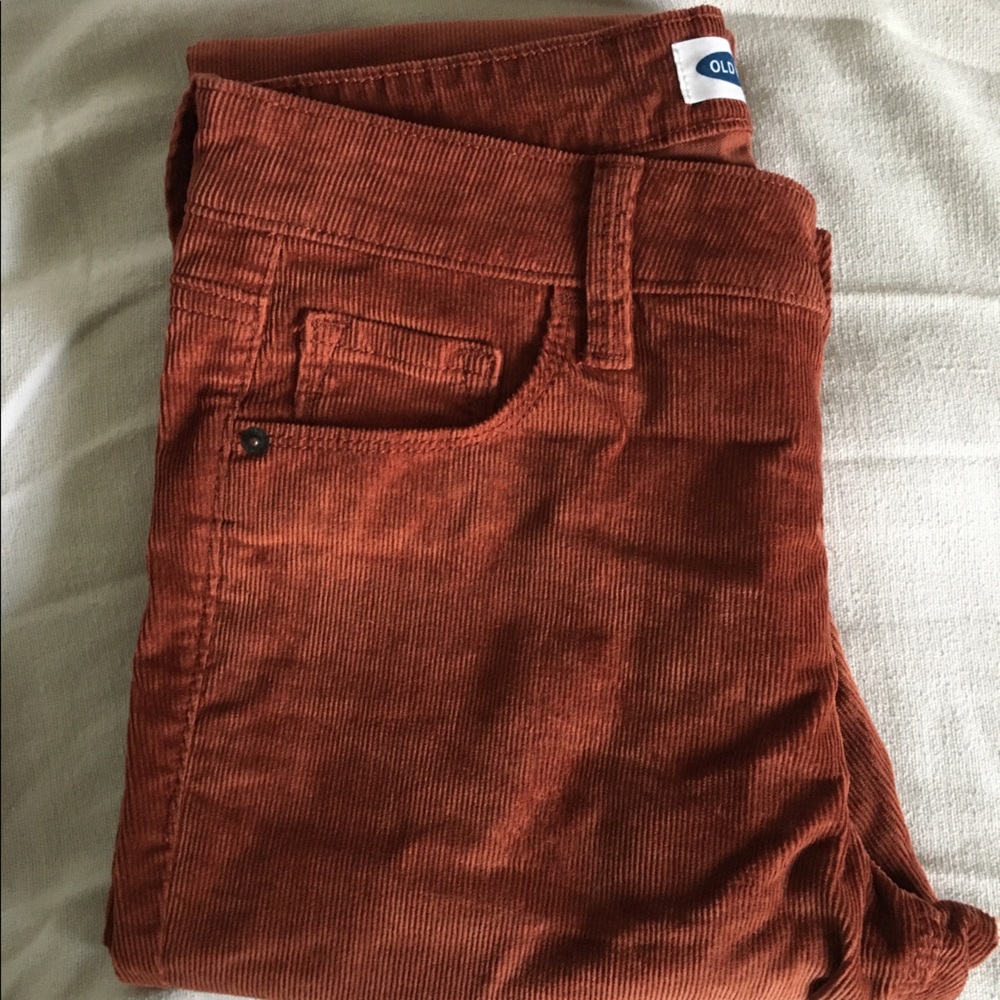 Mid-Rise Rockstar Super Skinny Corduroys